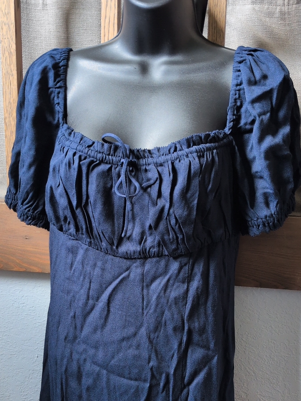 ✨ Nwt Reformation Hailsey Dress In Dark Navy Size US 8/ 10 - Picture 2 of 8